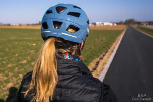 casque-velo-abus-hyban-dos