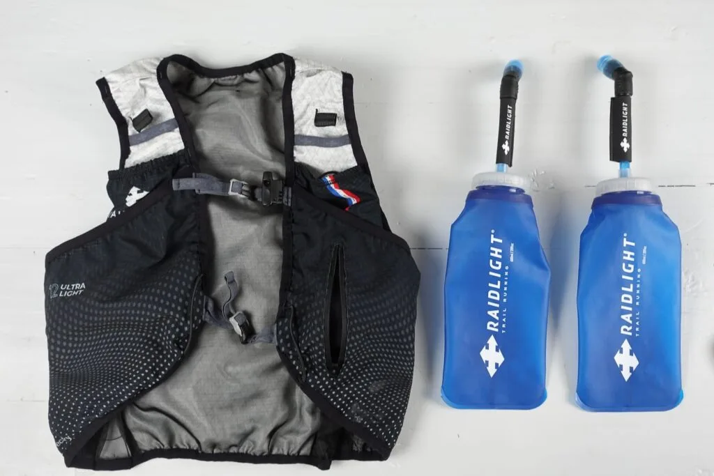 raidlight-ultralight-12-trail-helmets-bag