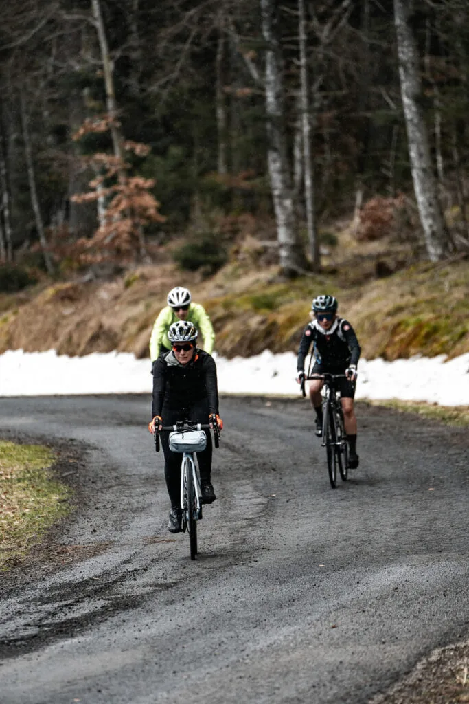 velo-route-sacoche-rapha