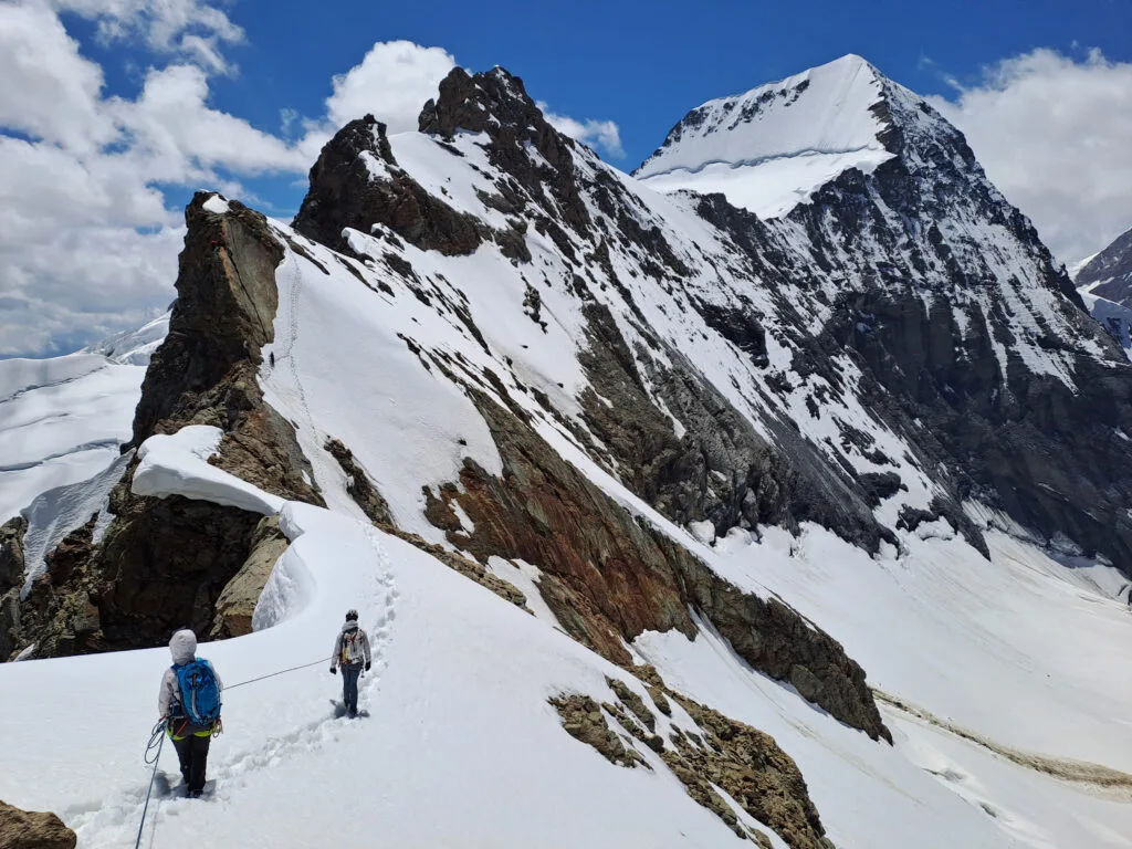 alpinisme-lead-the-climb