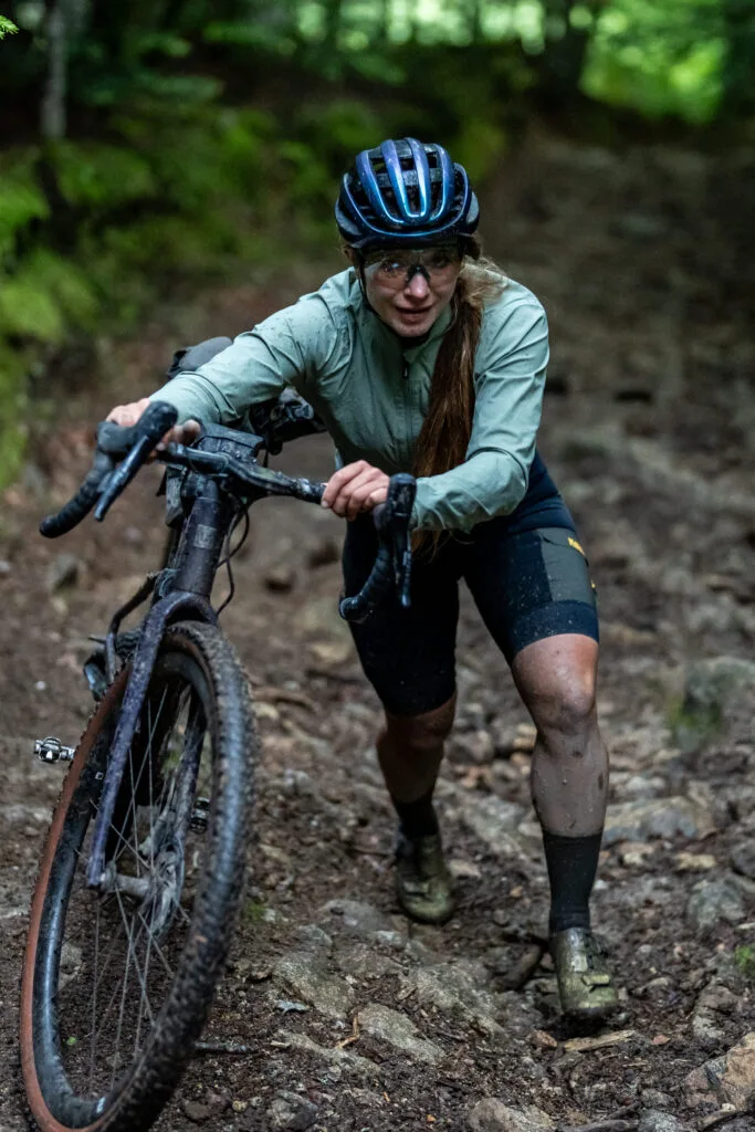 montee-pied-velo-nathalie
