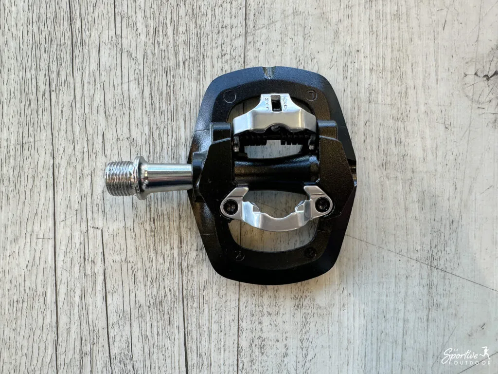 pedale-mixte-cote-cale
