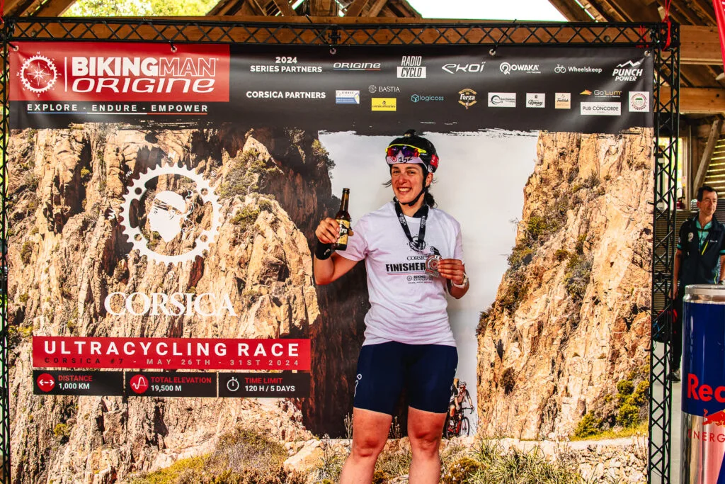 arrivee-genevieve-healey-bikingman-corsica