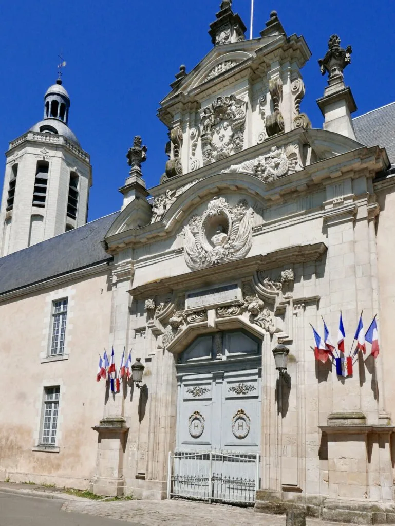 La-flèche-prytanée