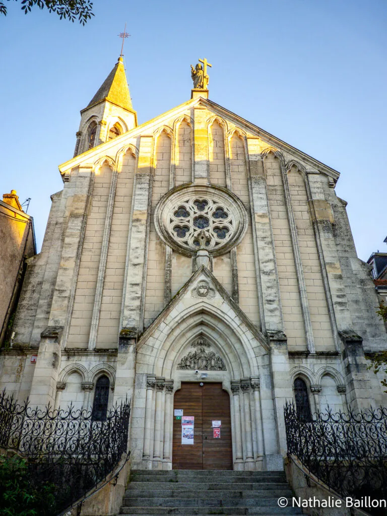 chapelle-du-sauveur-vertical