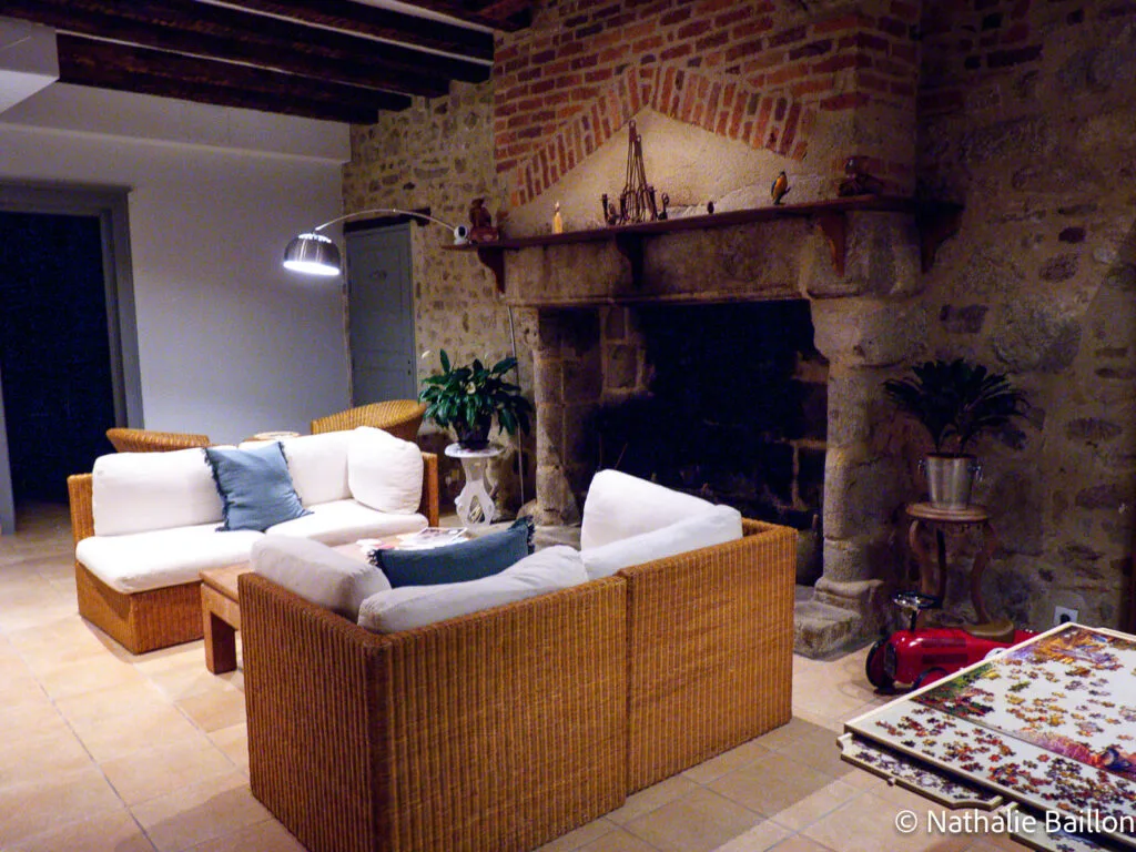 salon-maison-du-cedre