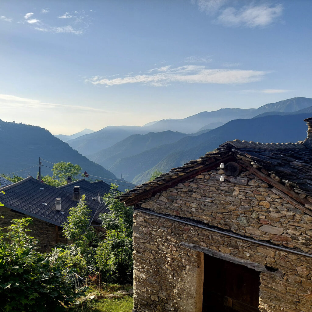 Vue depuis la chambre au Rota d'Amont