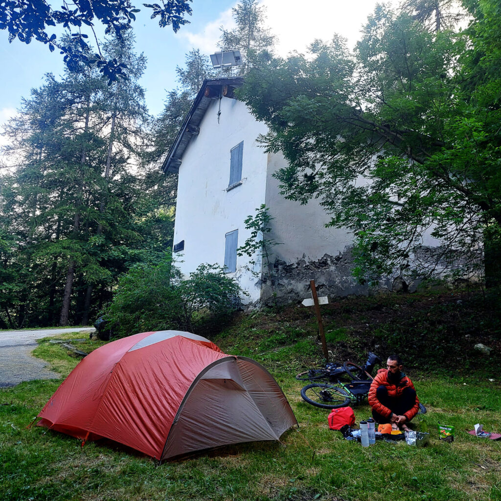 Bivouac à Meana di Susa (Méans) en Italie