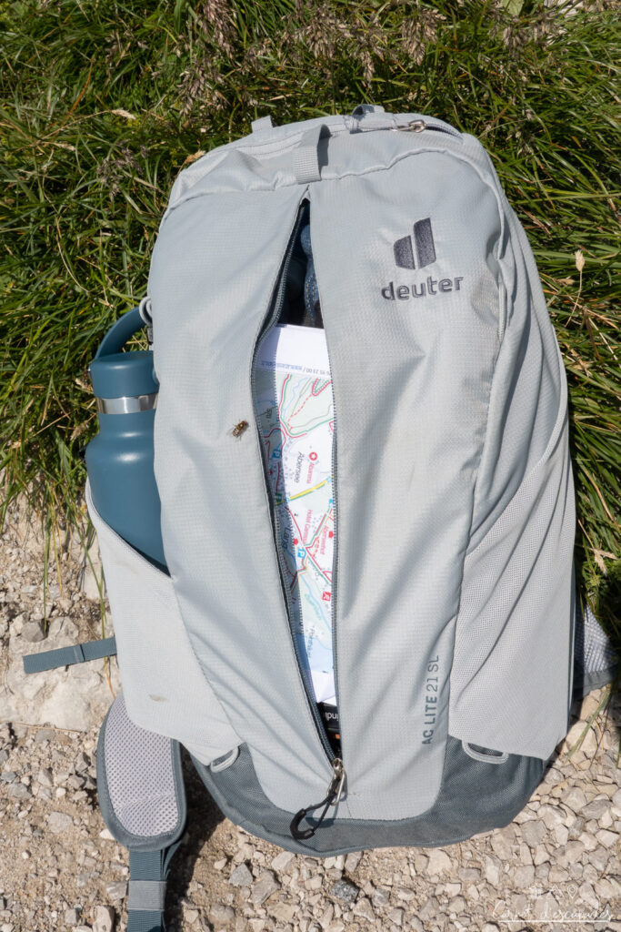 deuter-ac-lite-front-opening
