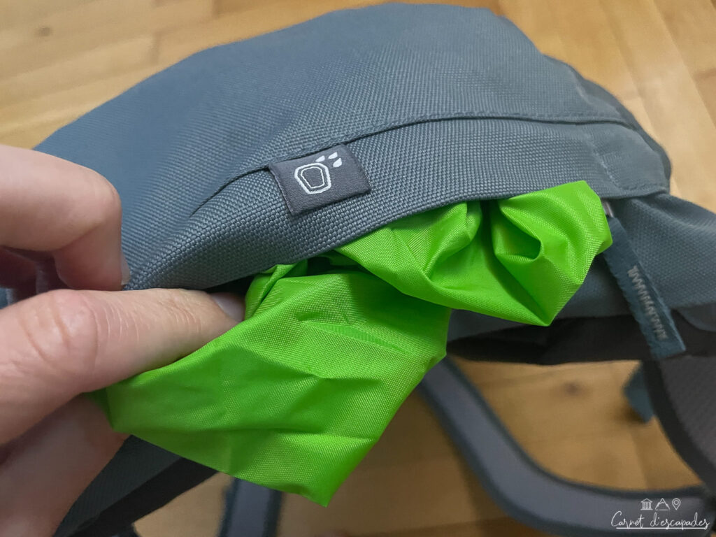 rain-cover-bag-deuter-ac-lite