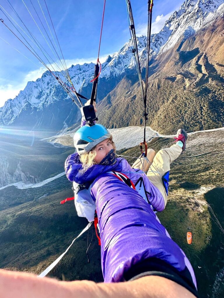 Maud Perrin, acrobatic paragliding champion